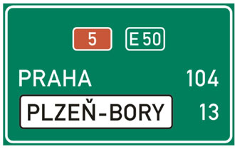 Distance signing on motorway D5 (E50)